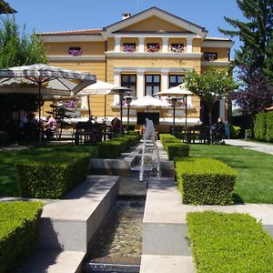 Kokoshkovata Boutique House Hotell Samokov Exterior photo