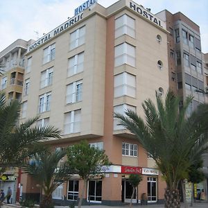 Hostal Madruga Hotell Elche Exterior photo