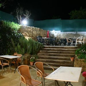 Hostal La Fuente Hotell Buera Exterior photo