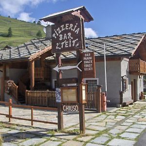 Residenza L'Teit Leilighet Colle Colle Sestriere Exterior photo