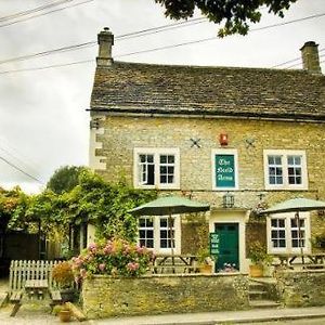 Neeld Arms Hotell Grittleton Exterior photo