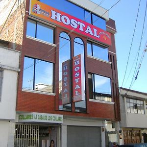 Hostal Fevilamir Hotell Ibarra Exterior photo