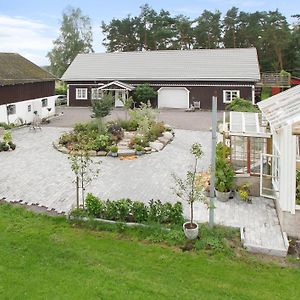 Åsa Jutegård Bed & Breakfast Exterior photo