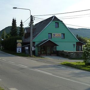 Ubytovani Mlyn Hotell Velké Losiny Exterior photo