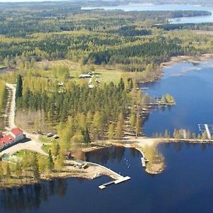 Paksuniemen Majatalo Bed & Breakfast Rääkkylä Exterior photo