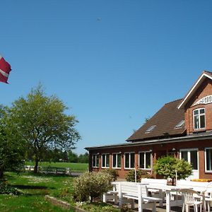 Mikkelborg Kro Hotell Rødding Exterior photo