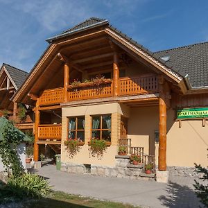 Paratlan Apartmanhaz Leilighet Szilvásvárad Exterior photo