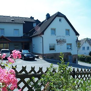 Pension Loeffler Hotell Steinbach am Wald Exterior photo