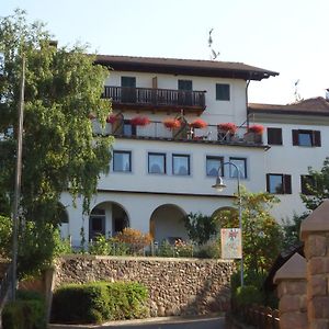 Gasthof Zum Roessl Hotell San Genesio Atesino Exterior photo