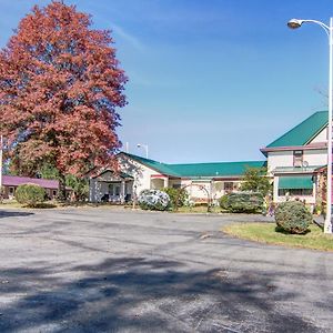 Hancock Motel Exterior photo