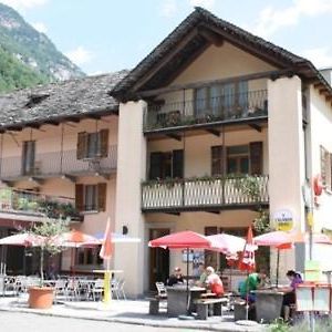 Ristorante Alpino Hotell Sonogno Exterior photo