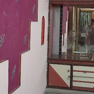 Sree Satya Nivas Opp. Sbi Srinagar Vizag Leilighet Visakhapatnam Exterior photo