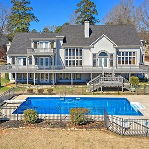 Luxe Mansion W Private Lake And Pool Evans Exterior photo