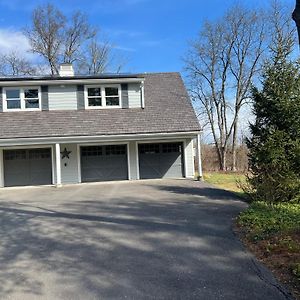 Princeton Carriage House Leilighet Exterior photo