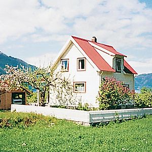 Holiday home Fresvik Solhaug Exterior photo