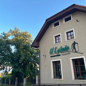 Pension U Lyzare Hotell Jihlava Exterior photo