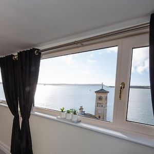 Unit 6 Penthouse Apartment With Harbour & Island Views Cobh Exterior photo