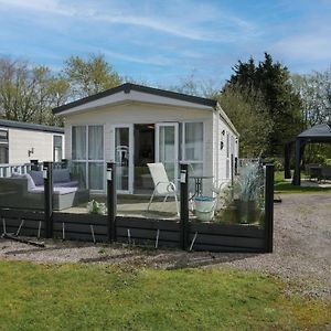 Ladybird Lodge Carnforth Exterior photo