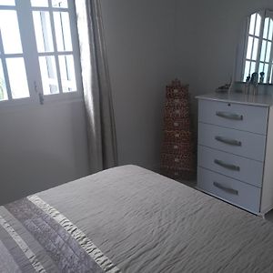 Maderalzinho Leilighet Mindelo Room photo