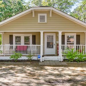 Durham Home With Screened Porch About 3 Mi To Downtown! Exterior photo