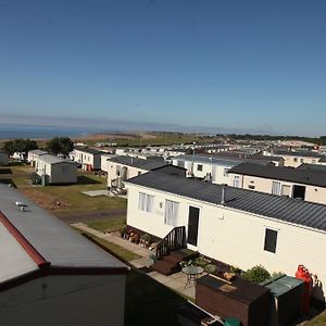 Red Lion Holiday Park Hotell Arbroath Exterior photo