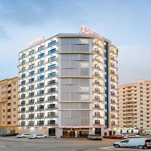 Oyo Townhouse 156 Rose Hotel Apartments Muskat Exterior photo