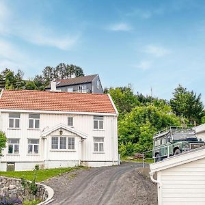 Awesome Home In Kristiansund With House Sea View Exterior photo