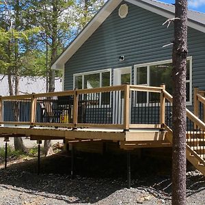 Blue Heron Cottage Oceanfront And Private Trails Waweig Exterior photo