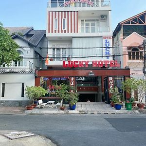 Lucky Hotel Ho Chi Minh-byen Exterior photo