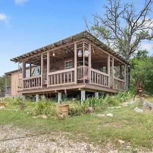 Artesia Hilltop Cabin Hotell Kerrville Exterior photo