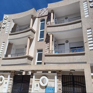 Dar Dhiafa Mayar -دار الضيافة ميار Leilighet Mahdia Exterior photo