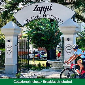 Zappi Cycling Hotel Riolo Terme Exterior photo