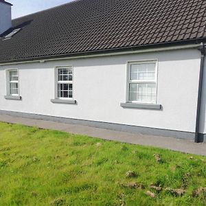 Lakeview House Leilighet Galway Exterior photo