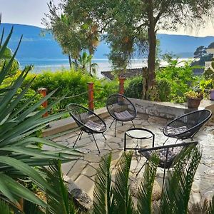 Suncani Skalini- Beachfront Retreat Leilighet Herceg Novi Exterior photo