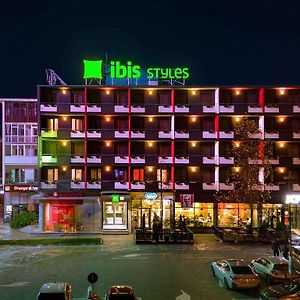 Ibis Styles Pitesti Arges Hotell Exterior photo