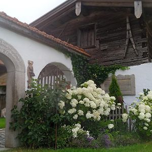 Voeltl-Hof Bed & Breakfast Büchlberg Exterior photo