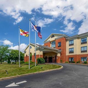 Comfort Inn&Suites Chestertown Exterior photo