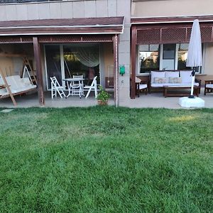 Garden Floor Flat In A Beachfront Complex With A Pool Leilighet Gümüşyaka Exterior photo