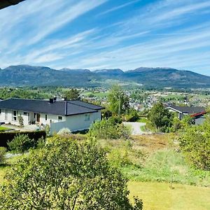 Flott Hus I Breisas - Gangavstand Til Bo Sentrum Villa Bo (Telemark) Exterior photo