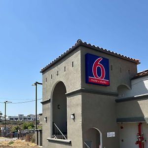 Travel Inn Lake Elsinore Exterior photo