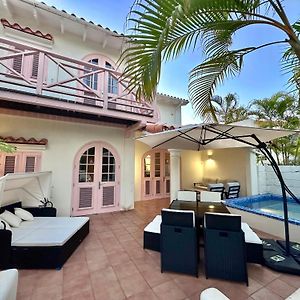 Villa 122 Sugar Hill Estate, Pools, Tennis, Gym, 5 Mins To Beach Saint James Exterior photo