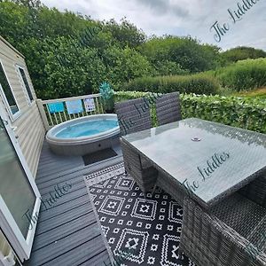 The Liddle Hot Tub Getaway Hotell Tattershall Exterior photo