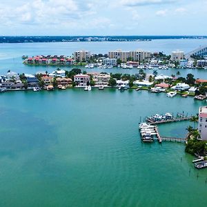 Bay Watch #1 - Weekly Beach Rental Clearwater Beach Exterior photo