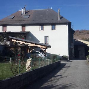 Maison D'Hotes Chez Sylvie Et Guy Quenard Hotell Chignin Exterior photo