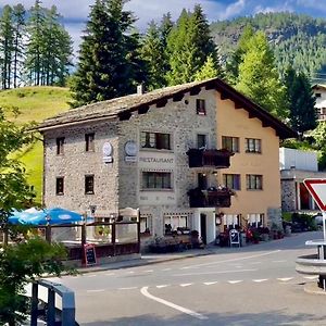 Hotel Restaurant Edelweiss Muhlen Exterior photo