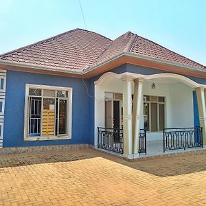 The Best Bed & Breakfast Bed & Breakfast Kigali Exterior photo