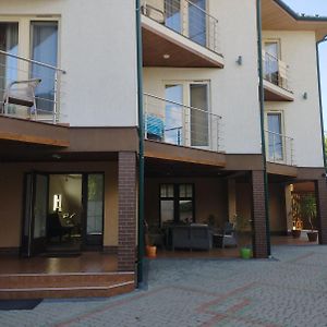 Садиба Лоньяї 22 Hotell Berehove  Exterior photo