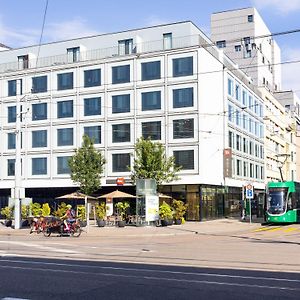 Ibis Basel Bahnhof Hotell Exterior photo