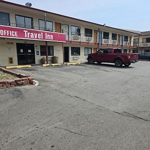 Travel Inn Omaha Exterior photo