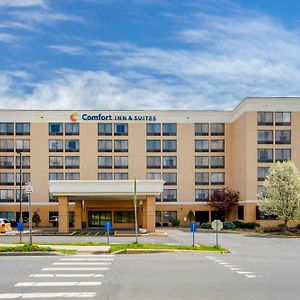 Comfort Inn & Suites Watertown - 1000 Islands Exterior photo